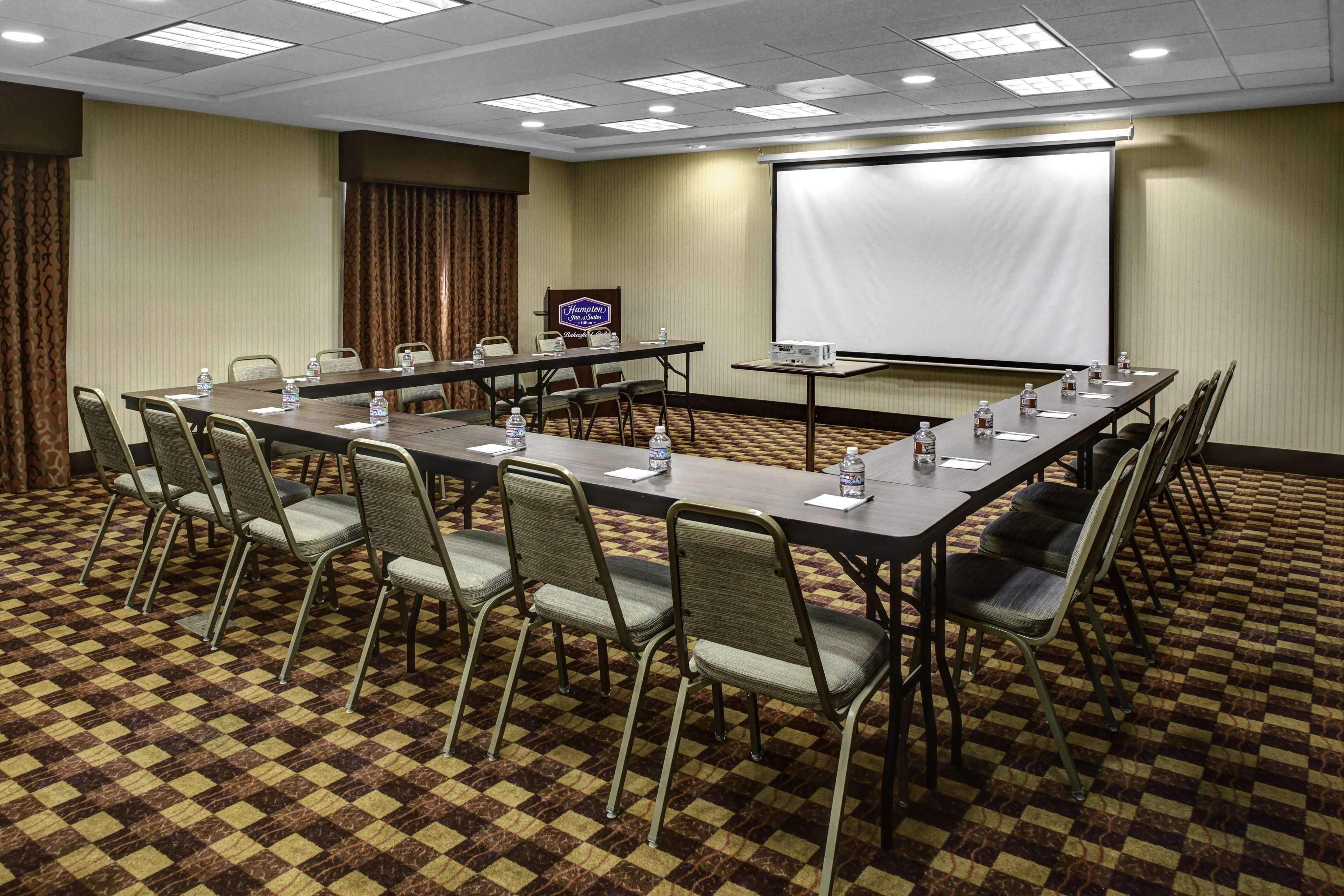 Hampton Inn And Suites Bakersfield / Highway 58 Exteriér fotografie