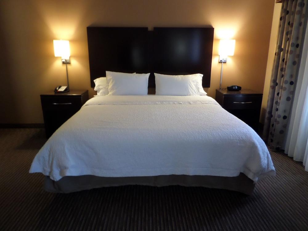 Hampton Inn And Suites Bakersfield / Highway 58 Exteriér fotografie