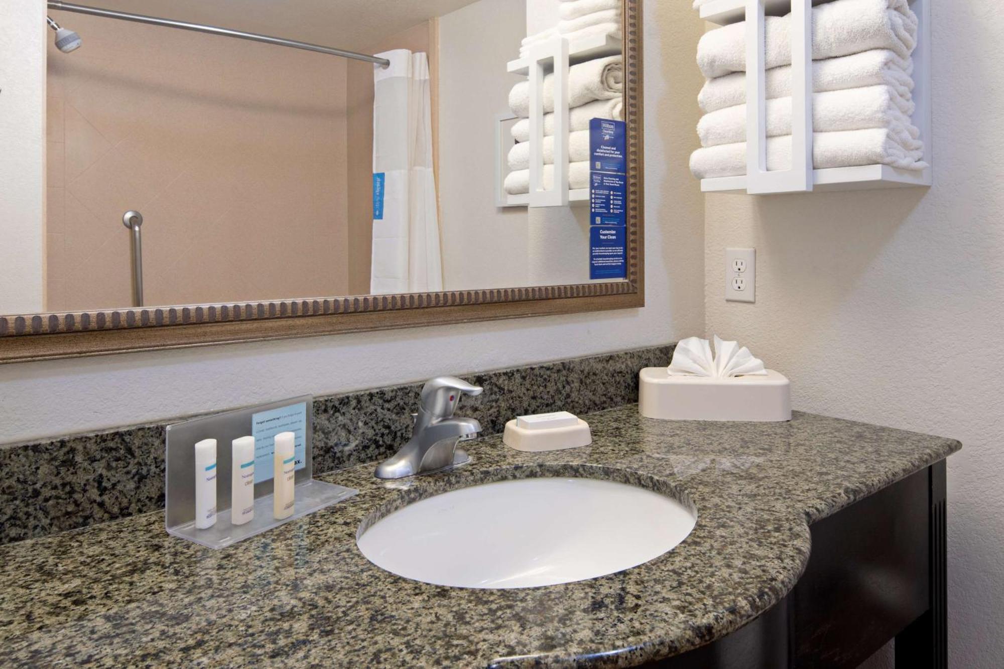 Hampton Inn And Suites Bakersfield / Highway 58 Exteriér fotografie