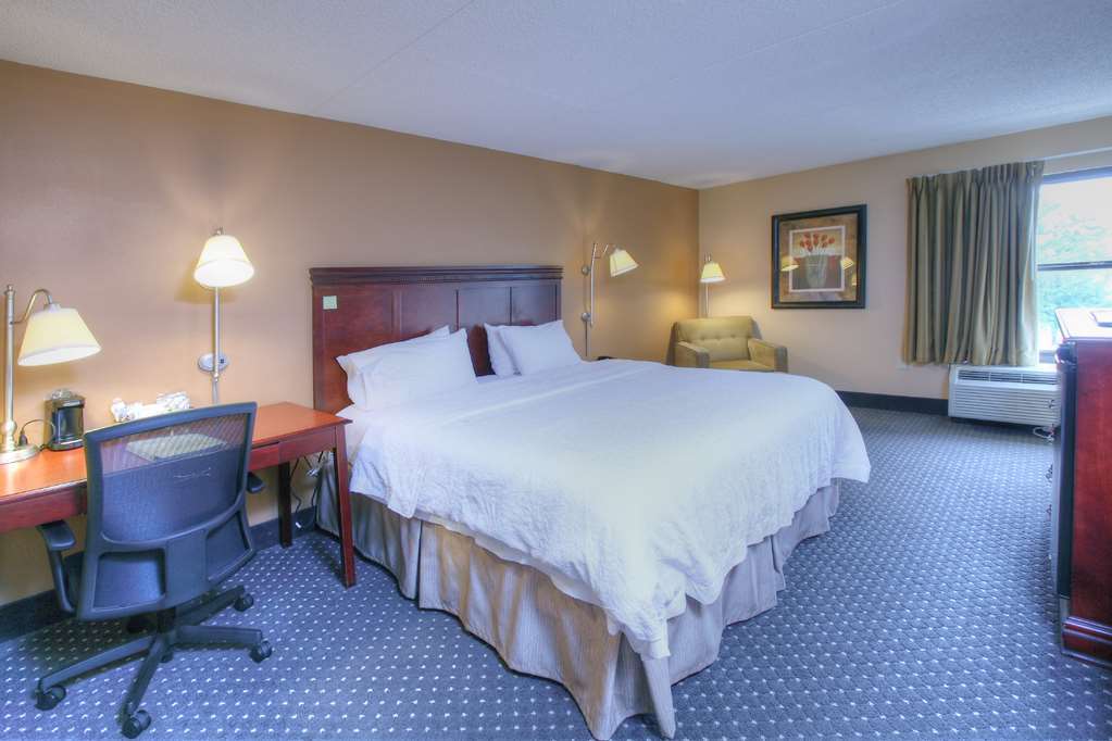 Hampton Inn And Suites Bakersfield / Highway 58 Pokoj fotografie